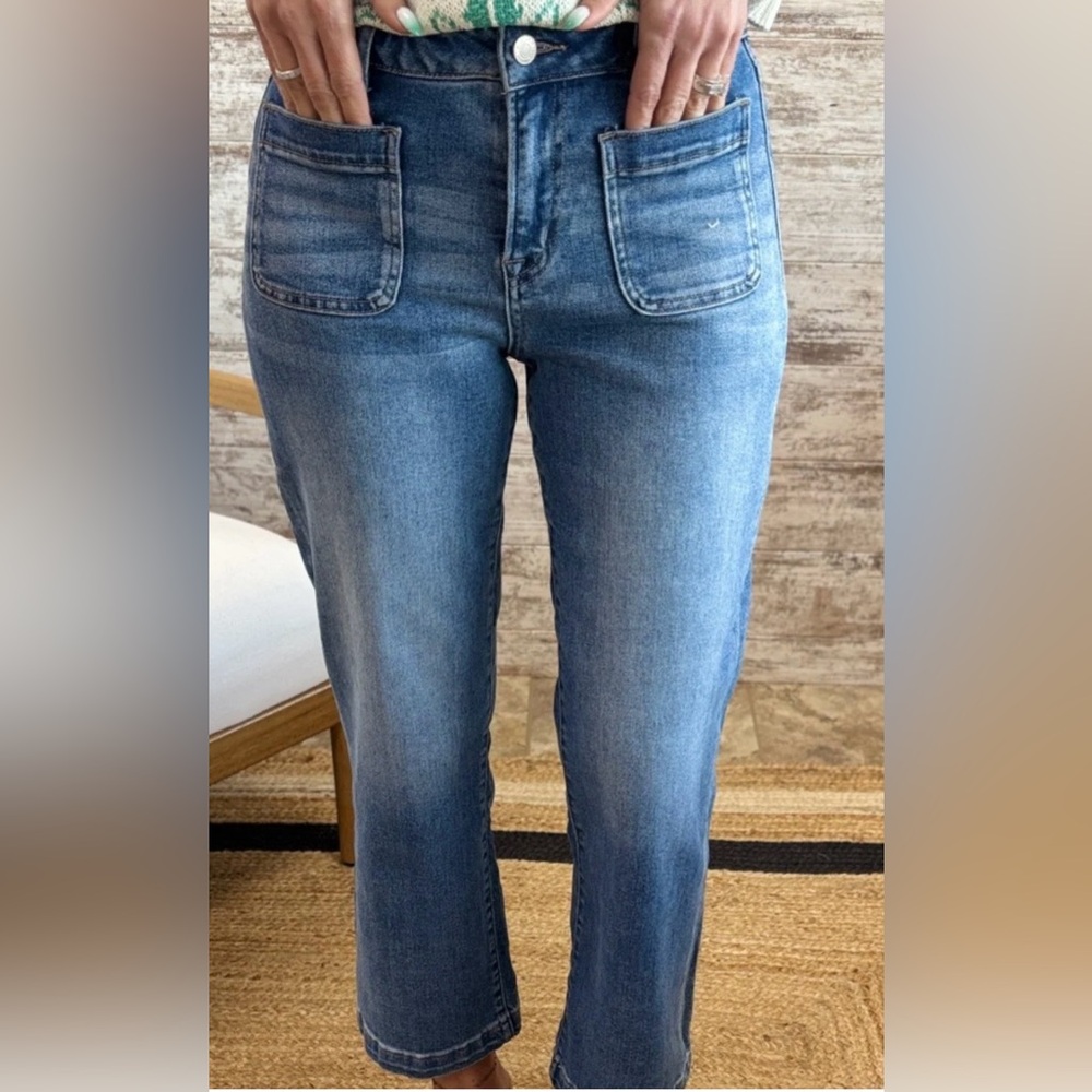 MICA High Rise Straight Leg Crop With Patch Pockets